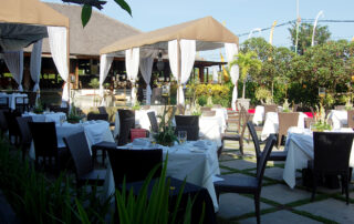 patio dining sets in modern design for hotels and restaurants