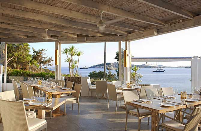 high end outdoor furniture manufacturer