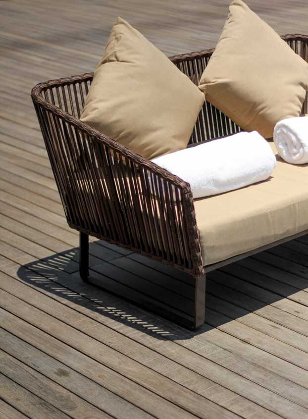 highi end outdoor furniture manufacturer
