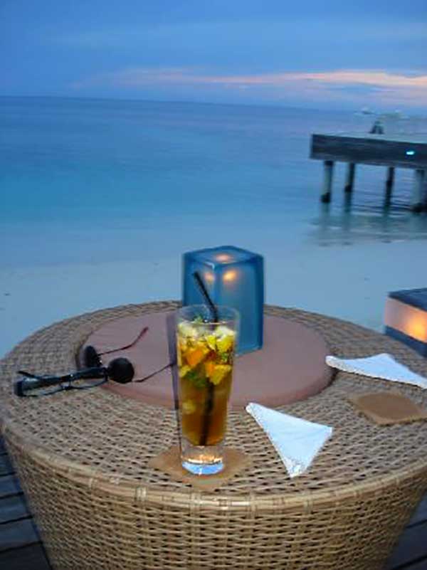 high end outdoor furniture manufacturer