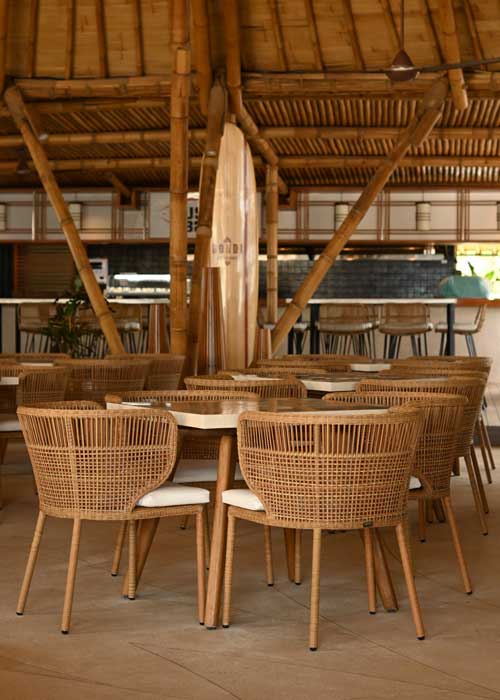 outdoor chairs for resorts in australia; the best 10 models