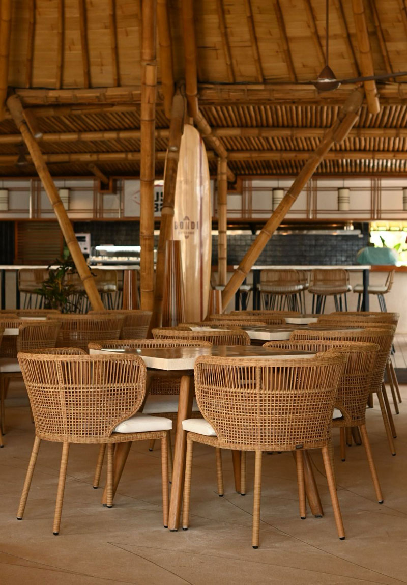 modern restaurant furniture