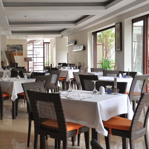 choosing dining chair for restaurant a guide by expert